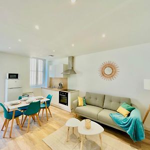 *Arena* - Duplex Lumineux